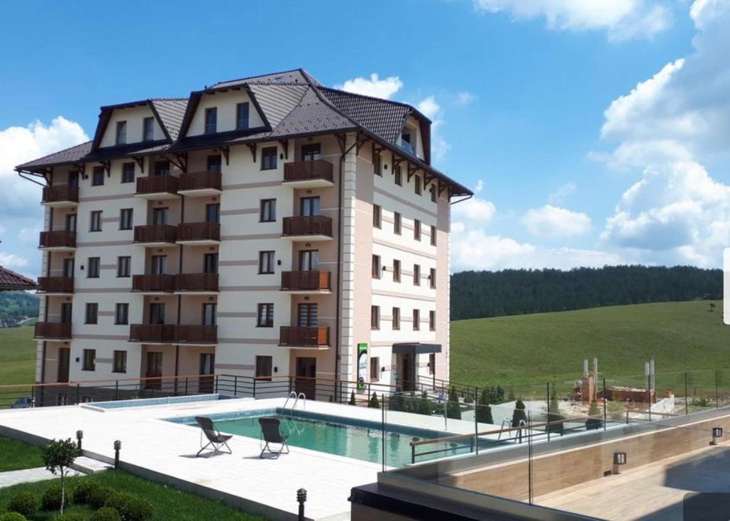 Zlatibor Hills Lux Apart Mn Bagian luar foto