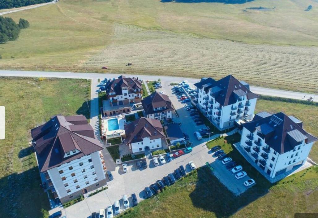 Zlatibor Hills Lux Apart Mn Bagian luar foto